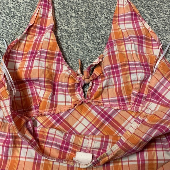 Pelican Cove Halter Top - Picture 14 of 16